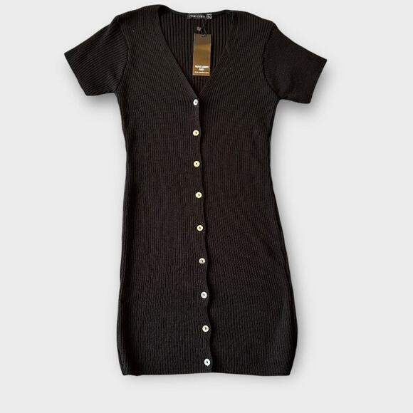 I SAW IT FIRST Ribbed Button Front Sweater Dress Black 4 NWT - Picture 1 of 5